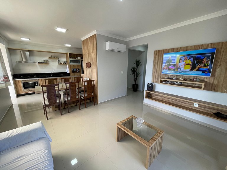 A10 - Cobertura com 03 dormitórios em Bombas