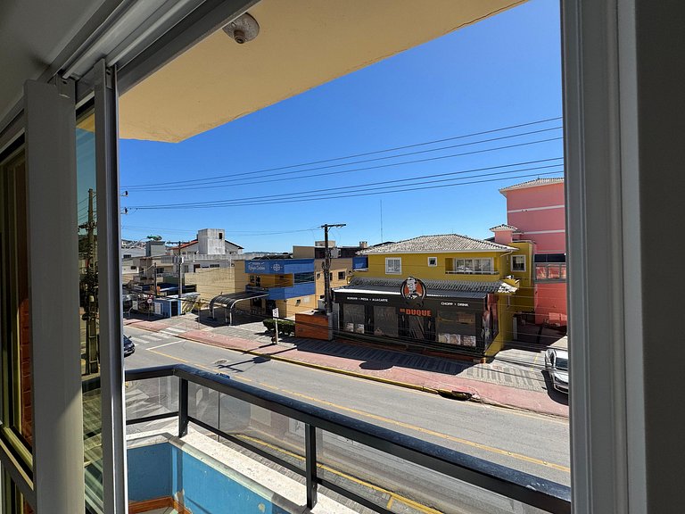 B11- Apartamento com 02 dormitórios no centro