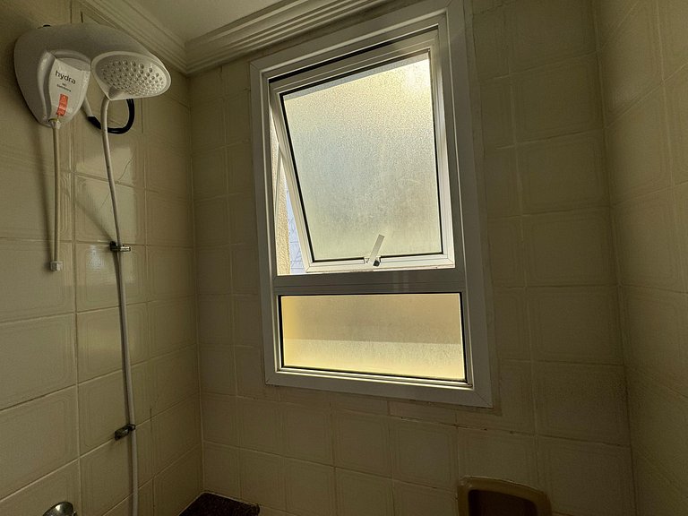 B13 - Res Berg Lateral com sacada