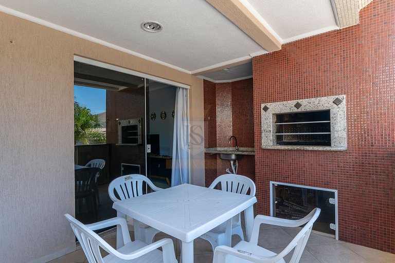 A03 - Shanan Apto 102 - 03 dormitórios perto da praia Bombin