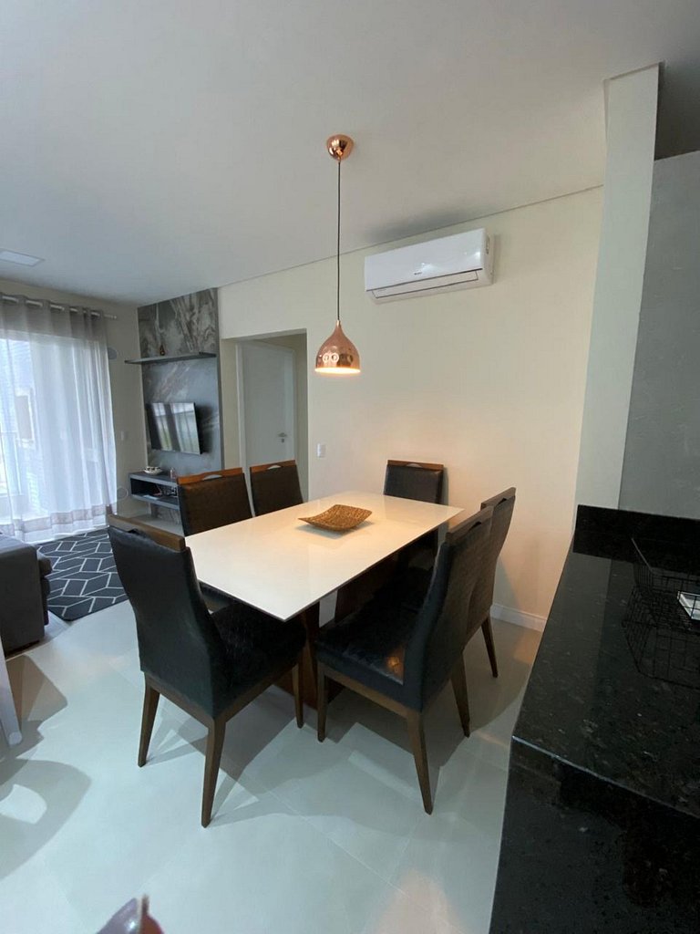 A110- Residencial Amoreira apto 204 Lateral- Na praia de Mar