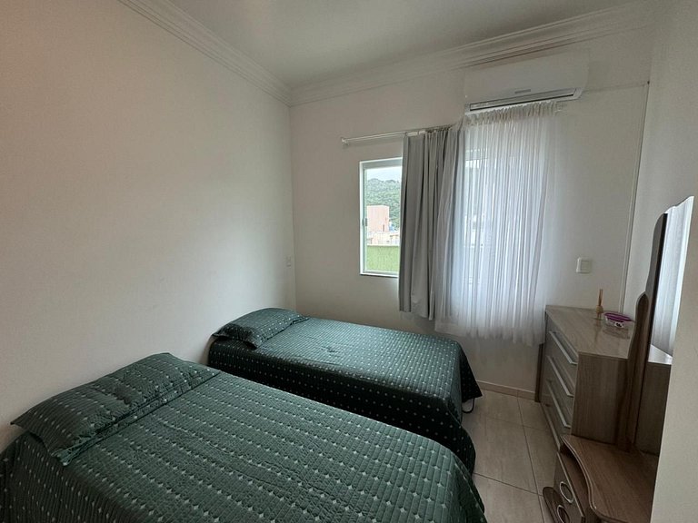 A20 - RAVENNA 402 - Apartamento 03 dormitórios em Bombas