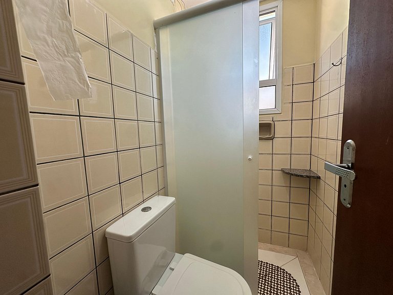 B33 Res Berg Lateral com sacada