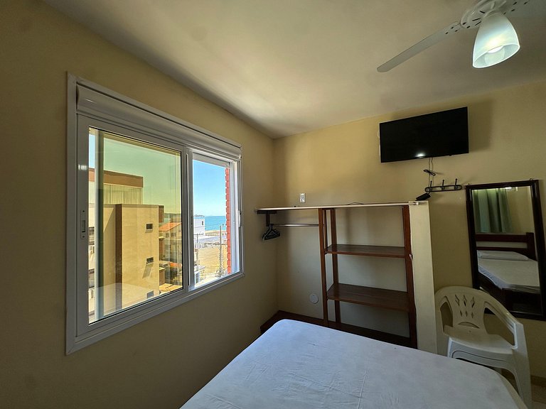 B33 Res Berg Lateral com sacada