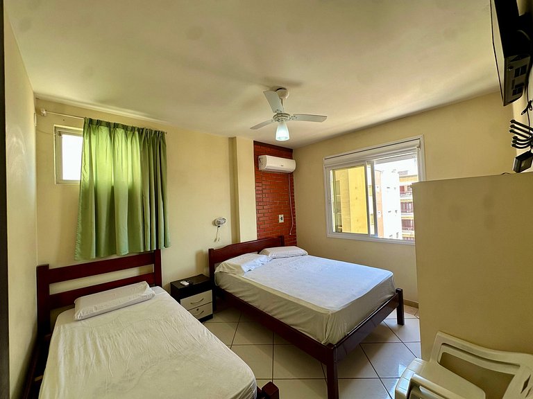 B33 Res Berg Lateral com sacada