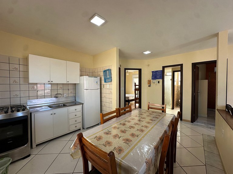 B21- Apartamento com 02 dormitórios com vista Mar