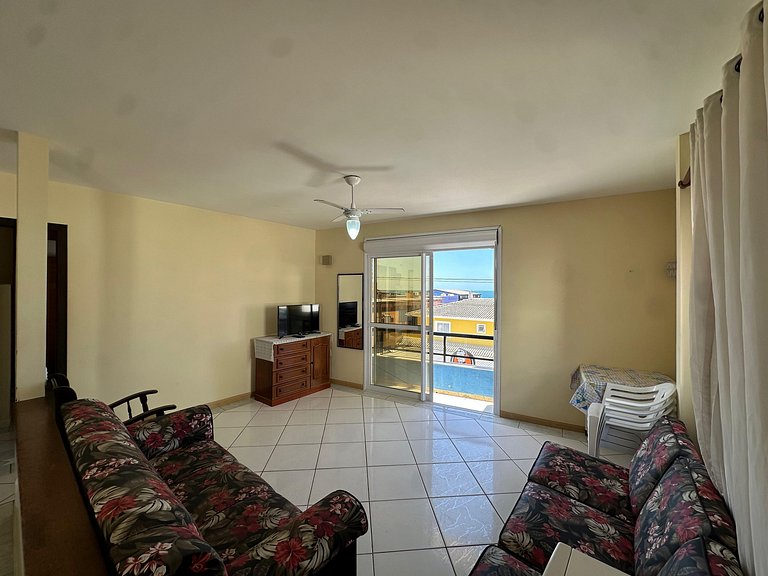 B21- Apartamento com 02 dormitórios com vista Mar