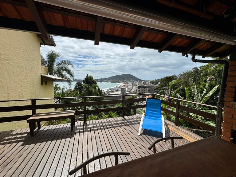 A14 - Casa com vista panorâmica no centro