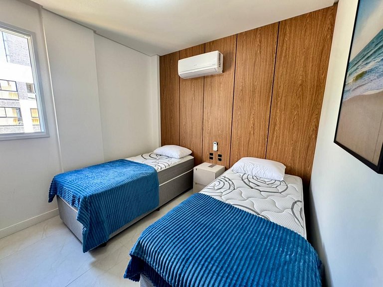 A11 Farol de Bombas -Apartamento com 02 suítes