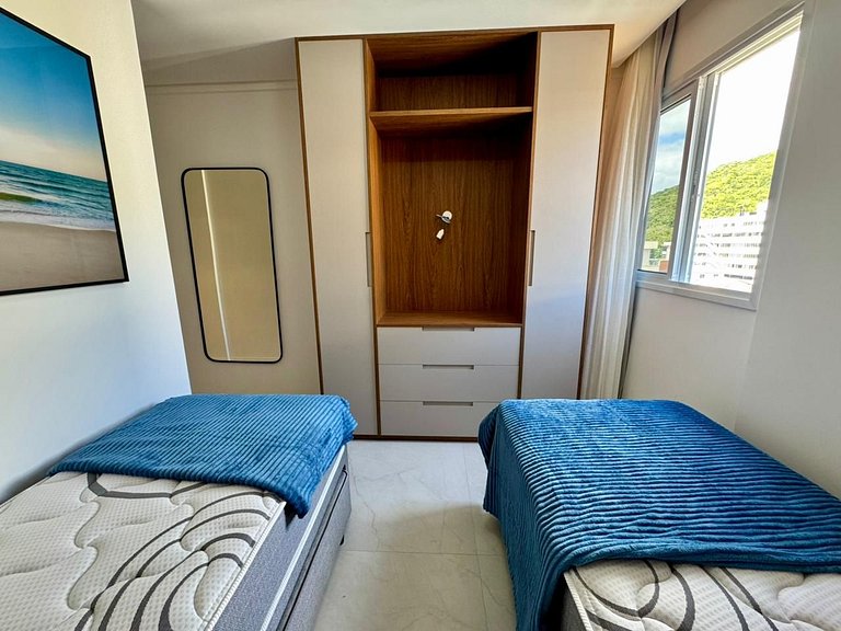 A11 Farol de Bombas -Apartamento com 02 suítes