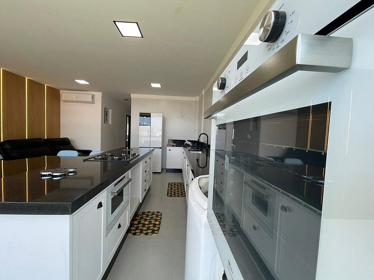 A96 - Apartamento 2 suítes em Bombas perto da praia Apto 201