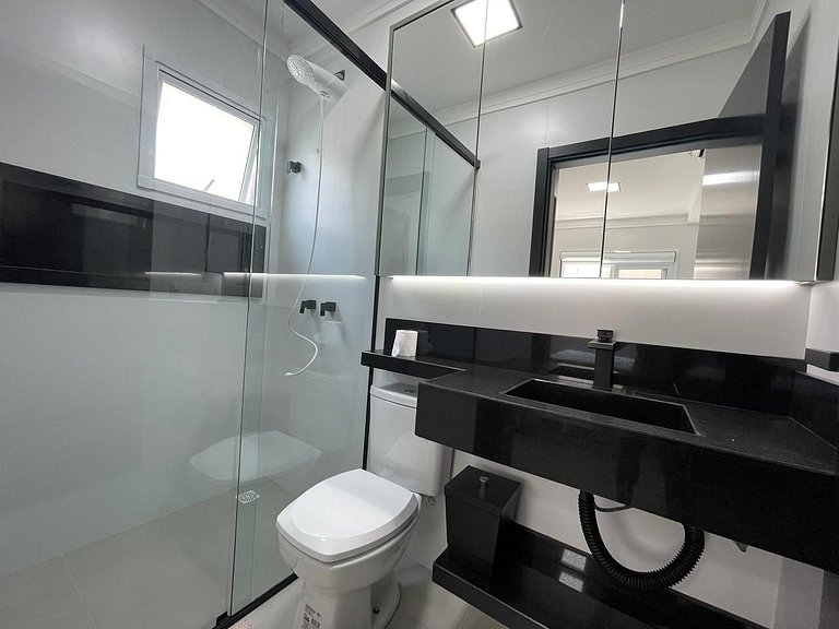 A96 - Apartamento 2 suítes em Bombas perto da praia Apto 201