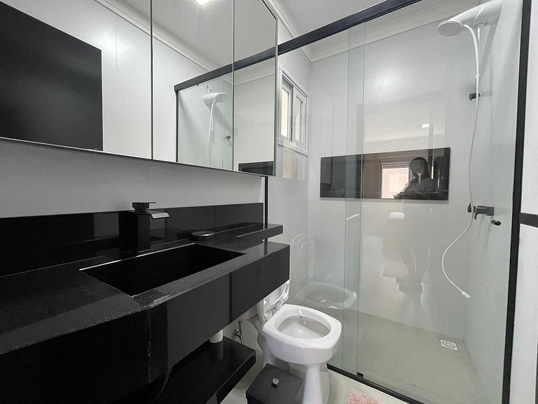 A96 - Apartamento 2 suítes em Bombas perto da praia Apto 201