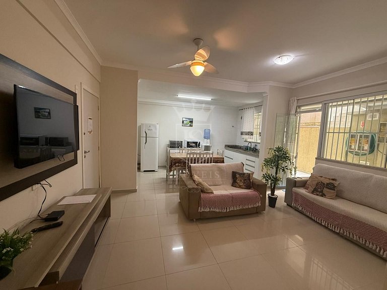 A71 - Apartamento de 02 dormitórios  para 6 pessoas