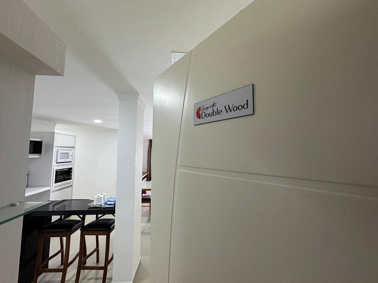 Lagarto Double Wood - Ap. 102