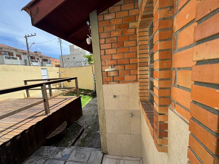B01- Casa com piscina para até 10 pessoas no centro