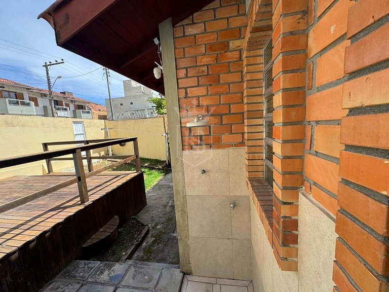B01- Casa com piscina para até 8 pessoas no centro
