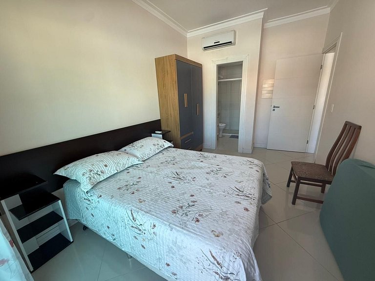 A26 - Araguaia Apto 102 - 02 dormitórios bem localizado, no