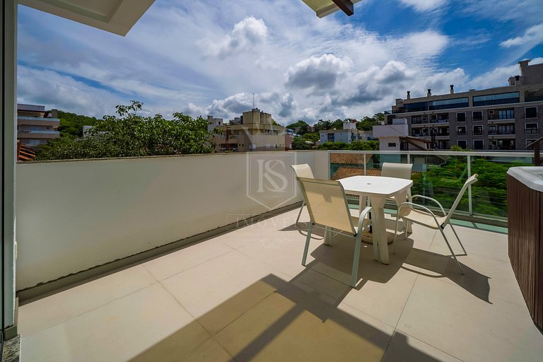 Cobertura duplex 3 suítes e Jacuzzi!