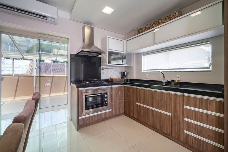 A44 - Tahiti Apto 202- Cobertura duplex 3 suítes e Jacuzzi!