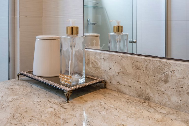 A44 - Tahiti Apto 202- Cobertura duplex 3 suítes e Jacuzzi!