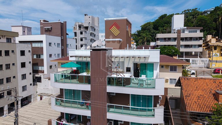 A44 - Cobertura duplex 3 suítes e Jacuzzi!
