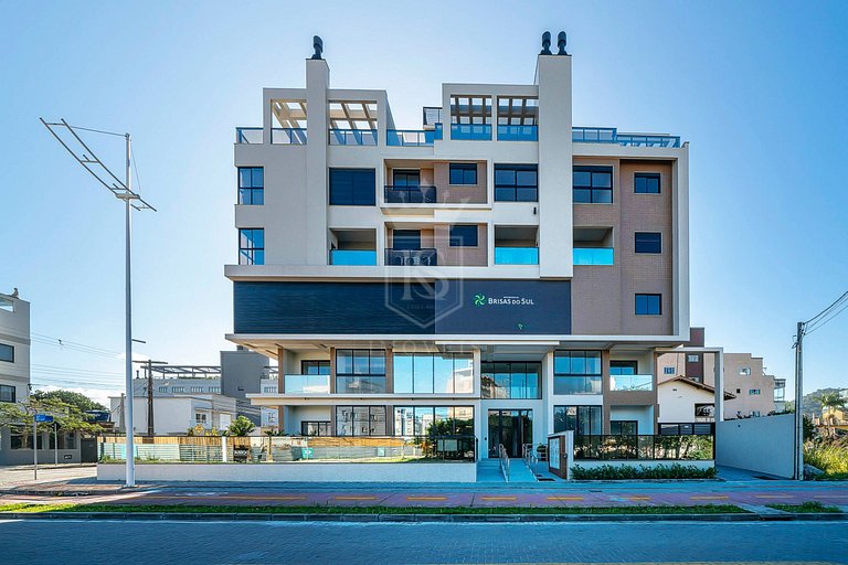 A68 - Cobertura Duplex na praia de Mariscal