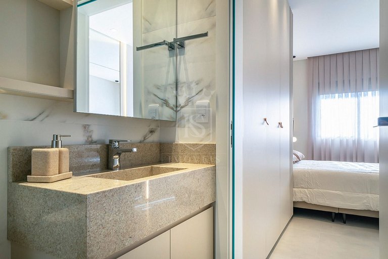 A68 - Cobertura 03 dormitórios em Mariscal