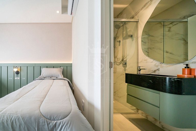 A68 - Cobertura 03 dormitórios em Mariscal