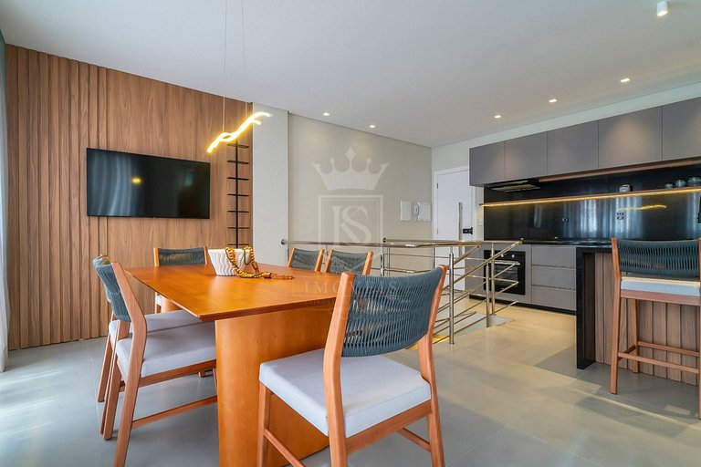 A68 - Cobertura 03 dormitórios em Mariscal