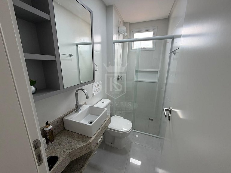 a22 - Apartamento com 3 quartos em Mariscal