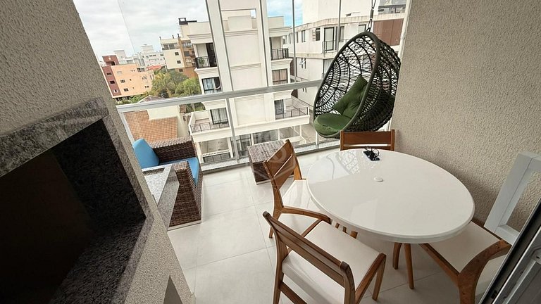 a22 - Apartamento com 3 quartos em Mariscal