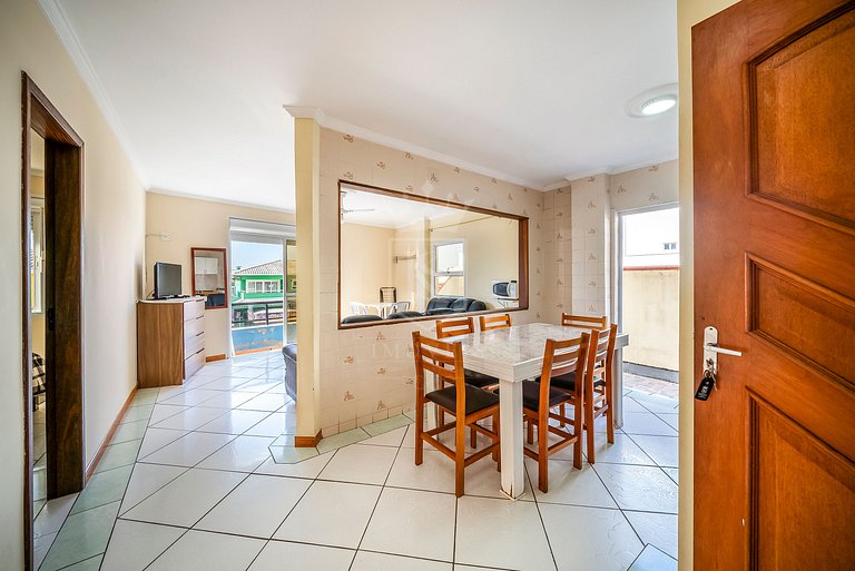 B11- Apartamento com 02 dormitórios no centro