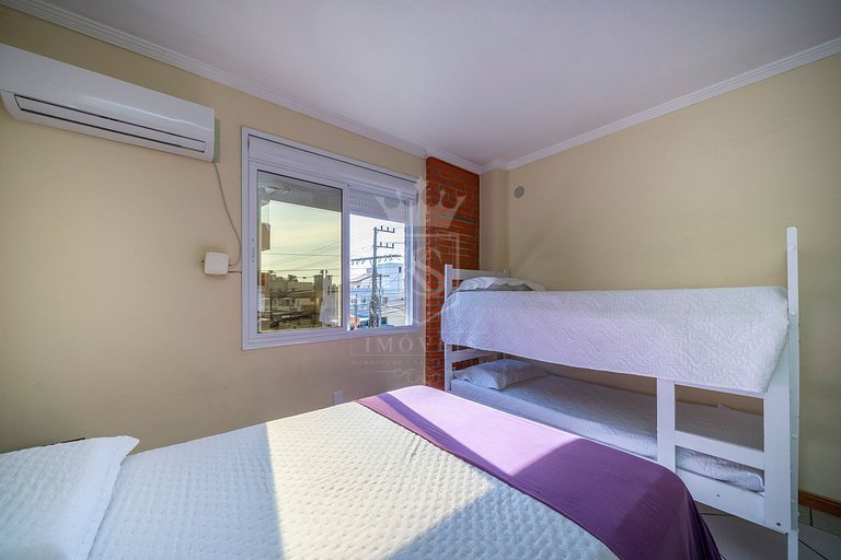 B11- Apartamento com 02 dormitórios no centro