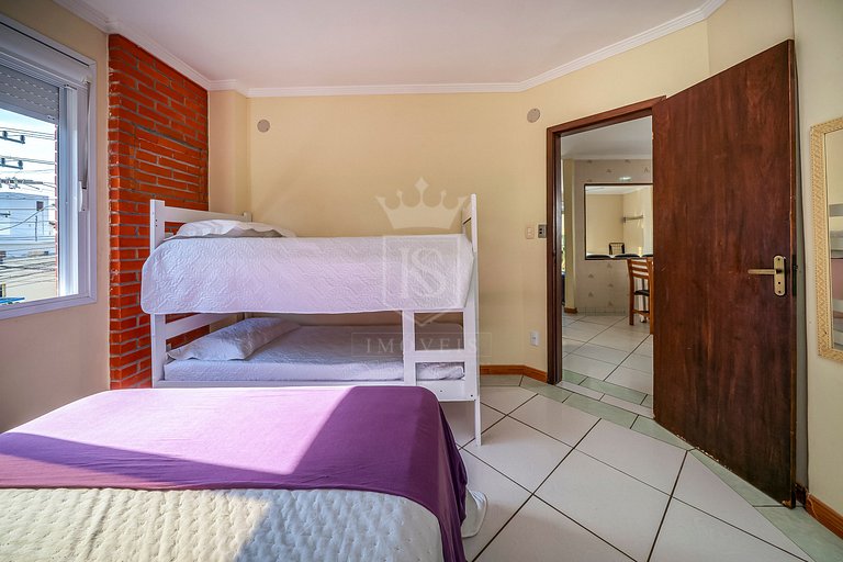 B11- Apartamento com 02 dormitórios no centro