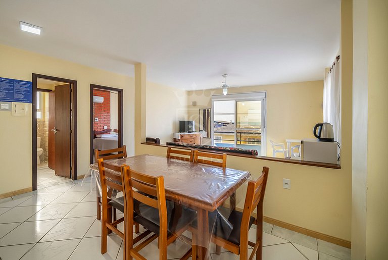 B21- Apartamento com 02 dormitórios com vista Mar