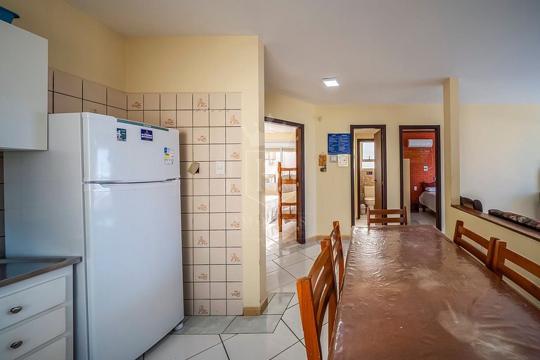 B21- Apartamento com 02 dormitórios com vista Mar
