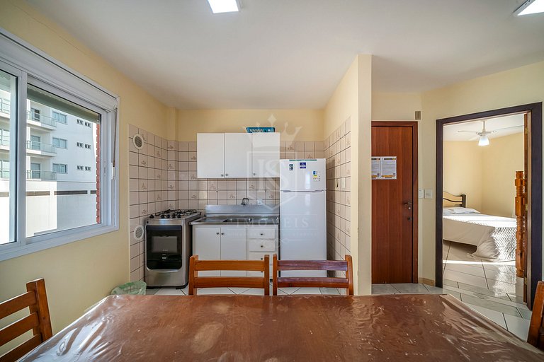 B21- Apartamento com 02 dormitórios com vista Mar