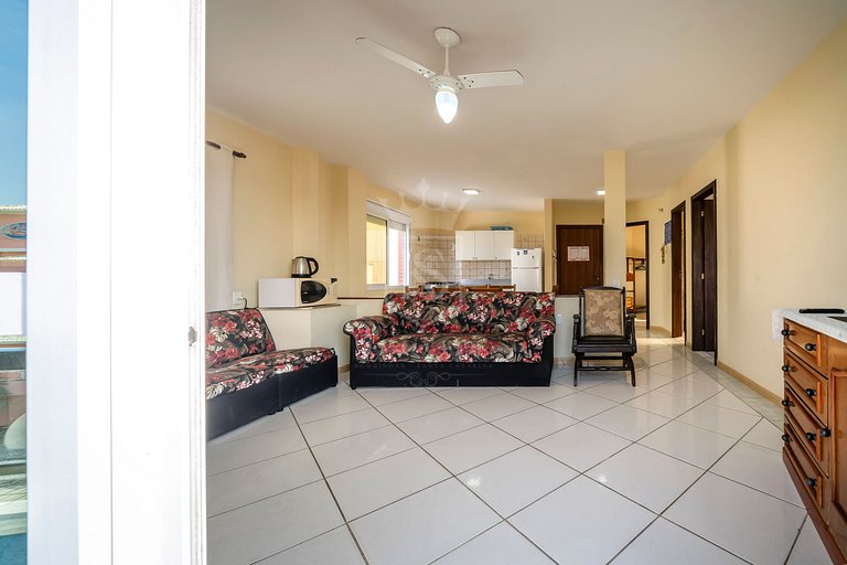 B21- Apartamento com 02 dormitórios com vista Mar