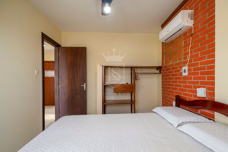 B21- Apartamento com 02 dormitórios com vista Mar