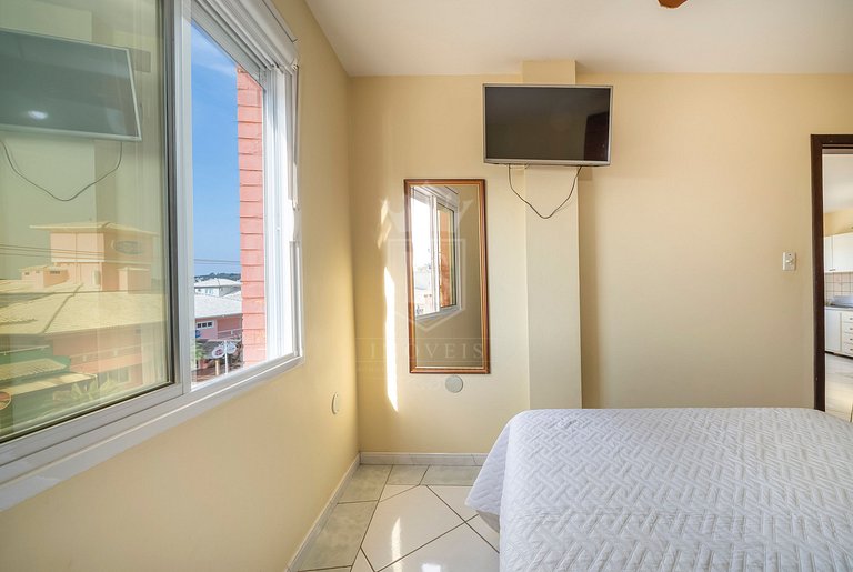 B21- Apartamento com 02 dormitórios com vista Mar