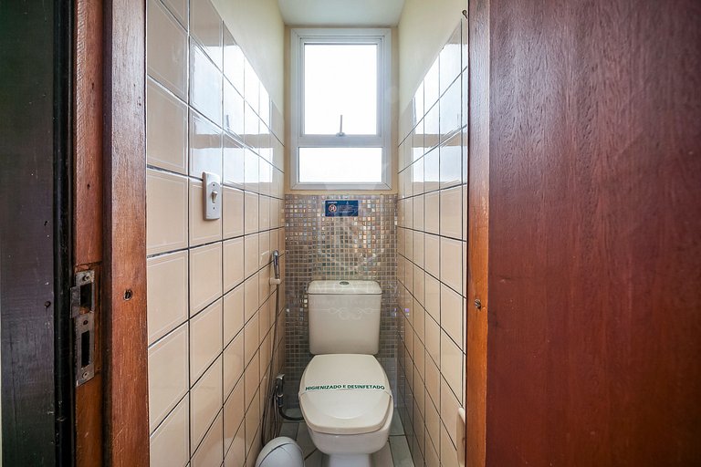 B21- Apartamento com 02 dormitórios com vista Mar