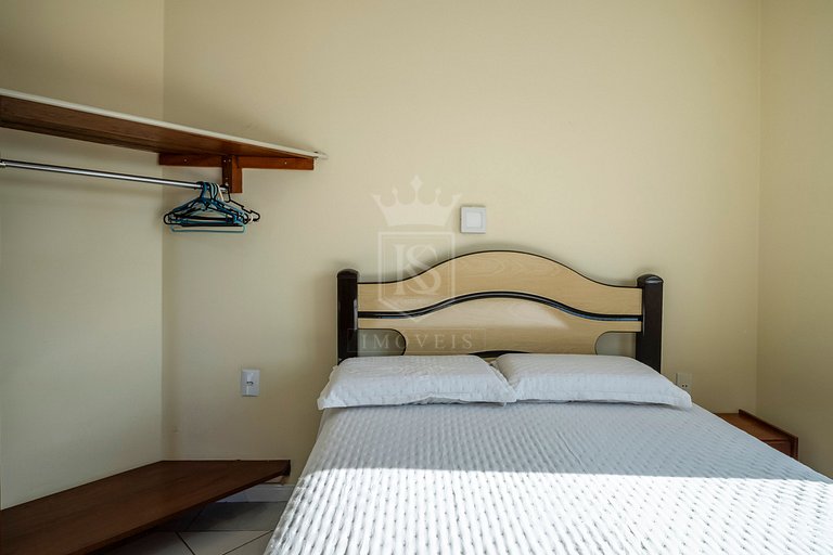 B21- Apartamento com 02 dormitórios com vista Mar