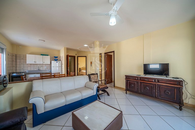 B31- Apartamento 02 dormitórios no centro com vista mar