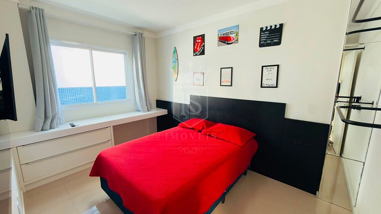 A24 - Apartamento para 8 pessoas em Canto Grande