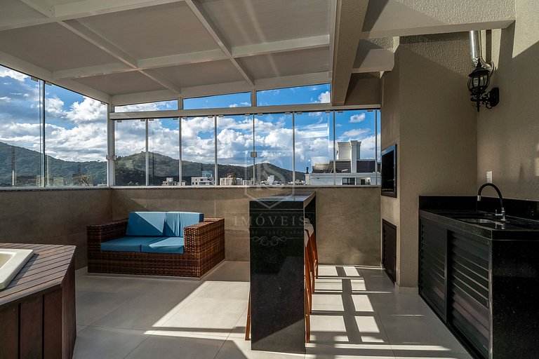 A22 - Apartamento duplex com 3 suítes em Mariscal