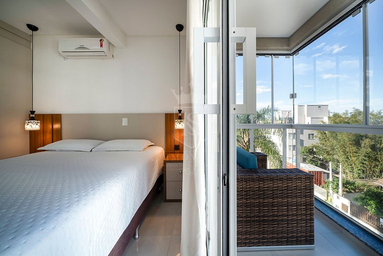 A22 - Apartamento duplex com 3 suítes em Mariscal