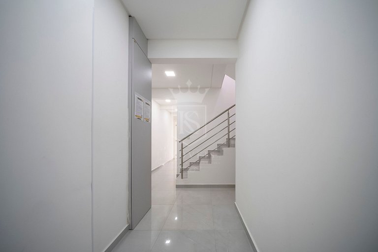 A22 - Apartamento duplex com 3 suítes em Mariscal