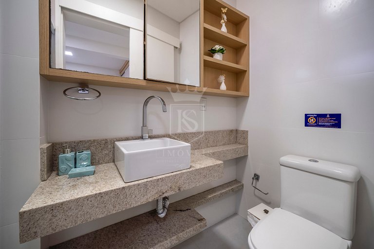 A22 - Apartamento duplex com 3 suítes em Mariscal