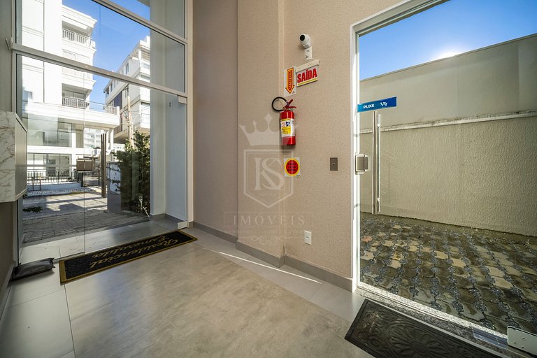 A22 - Apartamento duplex com 3 suítes em Mariscal